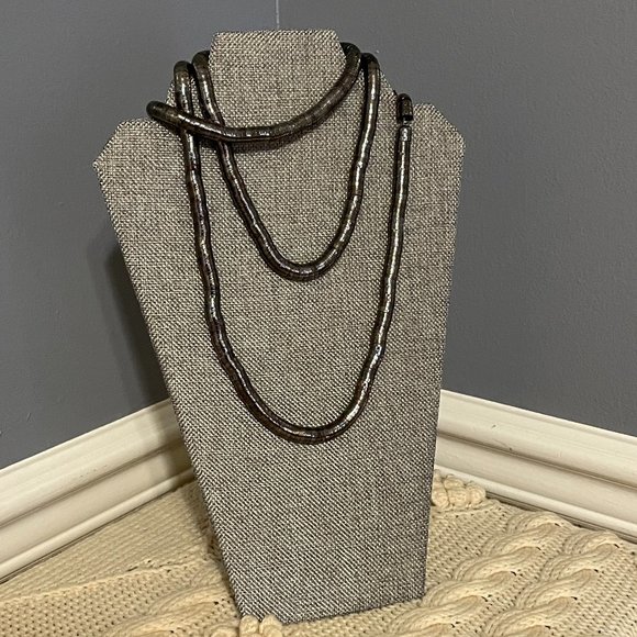 🐞2 for 30🐞 Metal Necklace - Picture 1 of 2